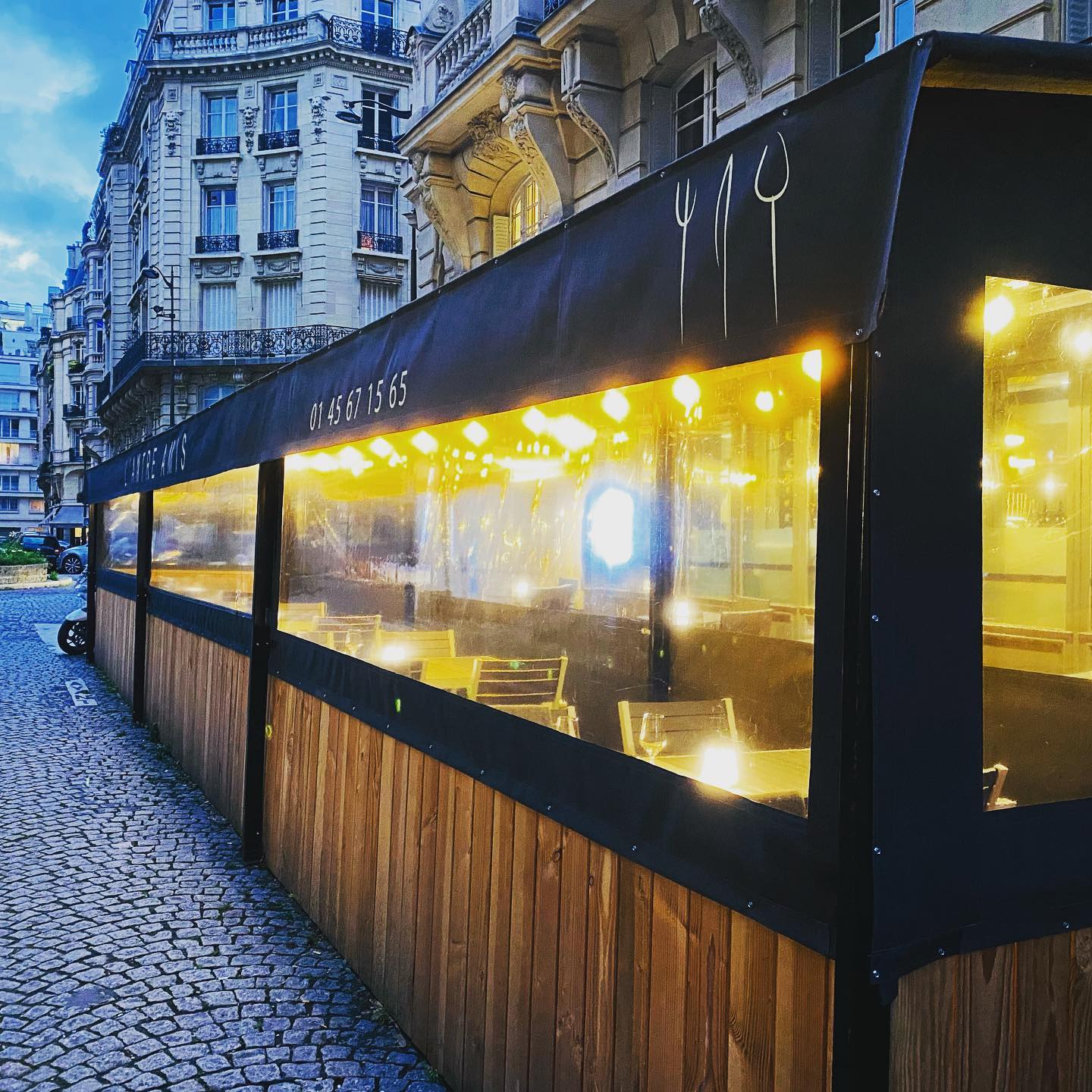 L Antre Amis 9 Rue Bouchut 75015 Paris Les vins | Restaurant l'Antre Amis